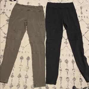 BP medium 2 pairs moto leggings